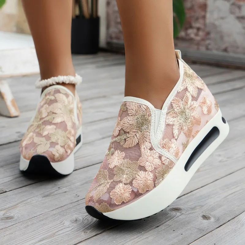 Bloom Sneakers