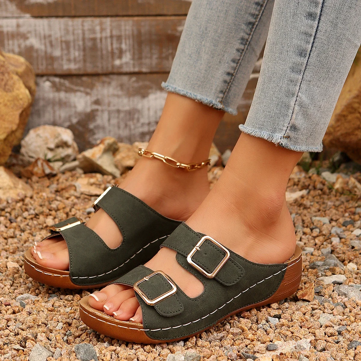 DoubleBuckle Bliss Wedges