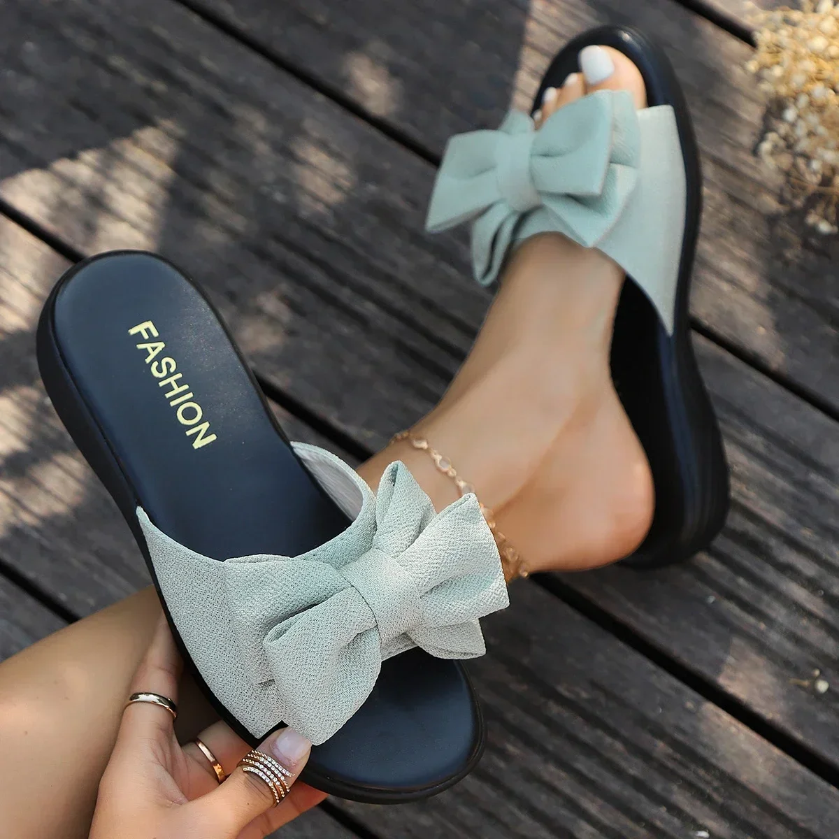 Women's Bow Tie Slip-On Sandals